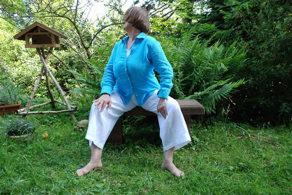 Dadurch verbinden sich alle Chakren miteinander, ich bin frei beweglich wie eine Schlange.