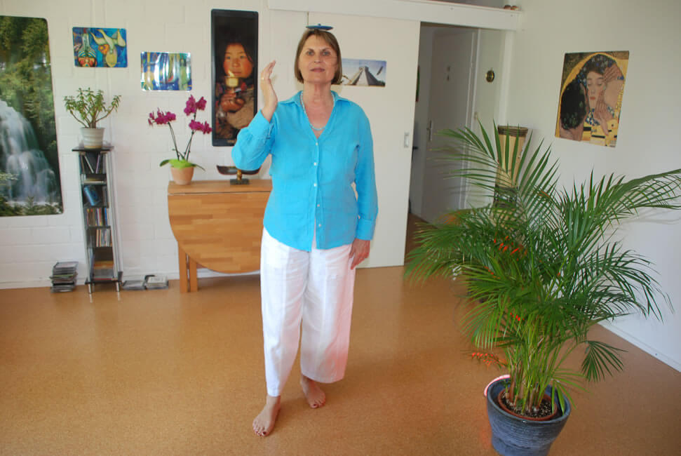 Die Blickrichtung meiner Augen ist synchron mit meinen Körperbewegungen.